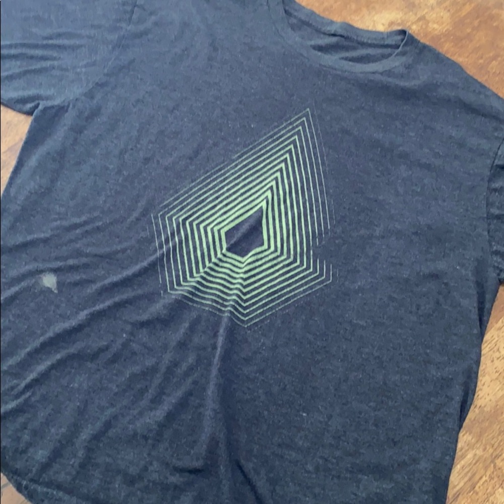 Volcom tee